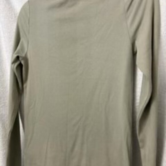Club Monaco long sleeved scoop neck top NWT Size M - Picture 6 of 6